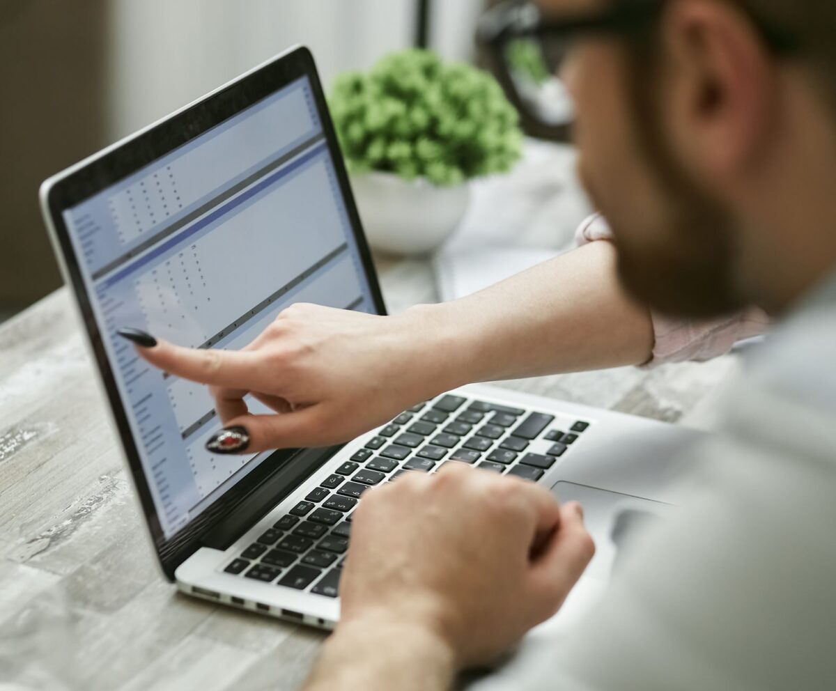logiciel dématérialisation factures fonctionnalités clés