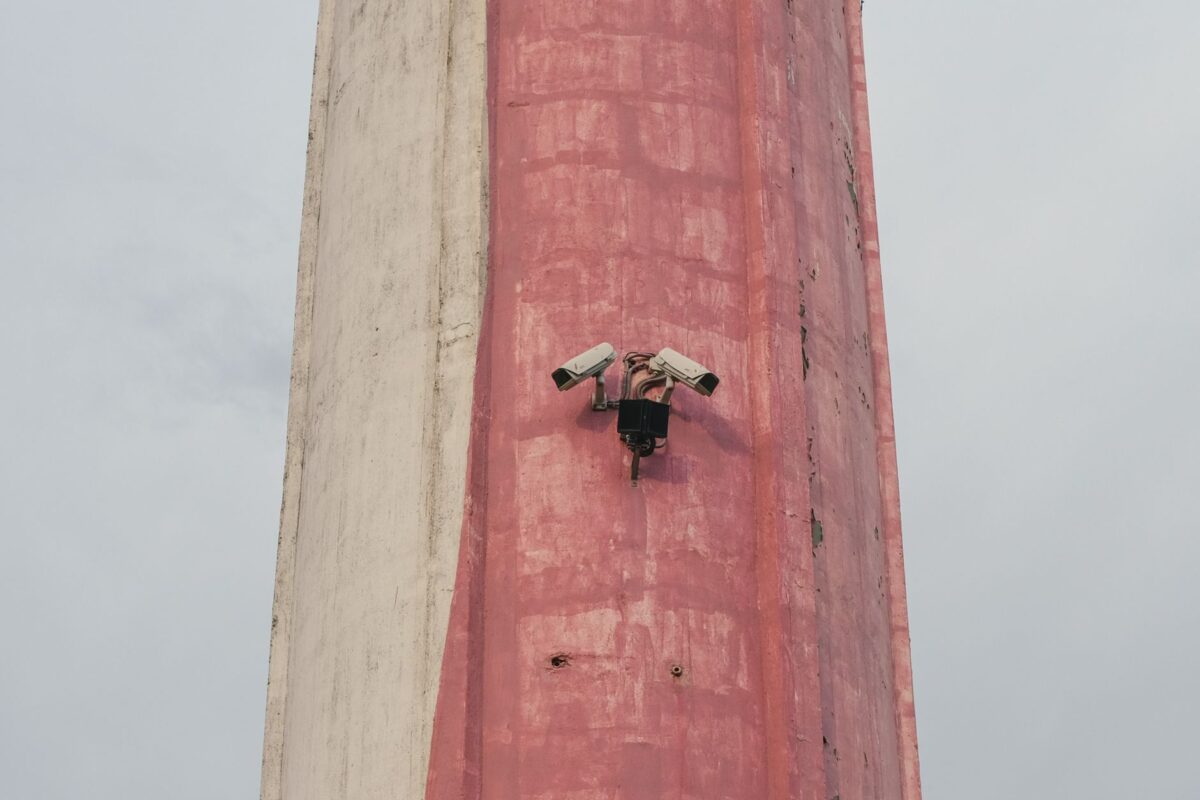 télésurveillance entreprise sécuriser fonctionne surveillance distance